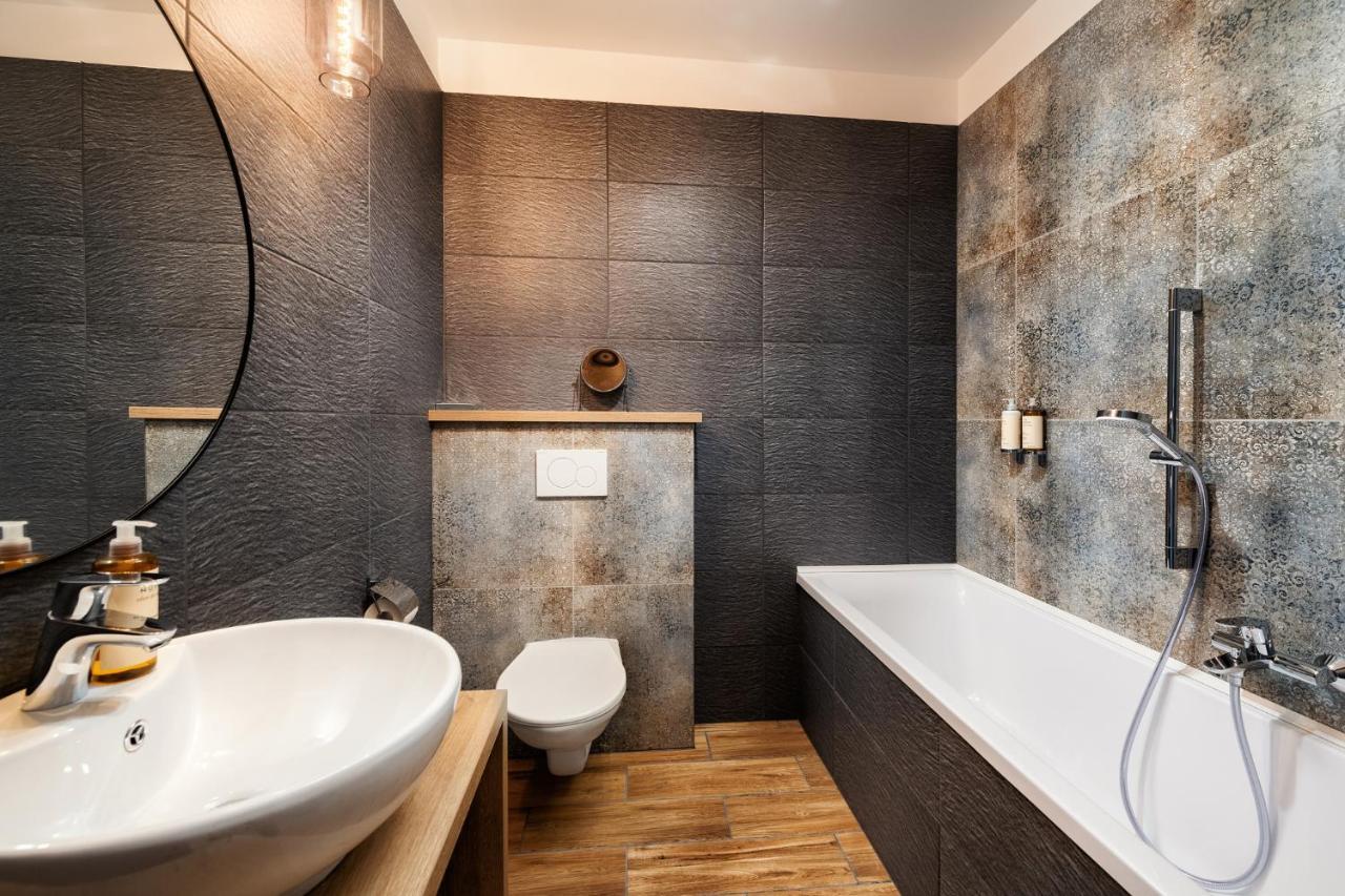 Wine & Wellness Hotel Besedni Dum Valtice Esterno foto