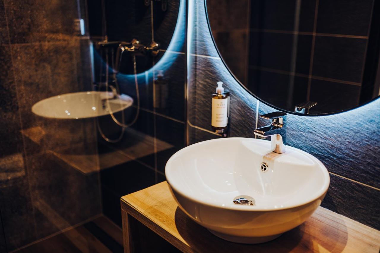 Wine & Wellness Hotel Besedni Dum Valtice Esterno foto
