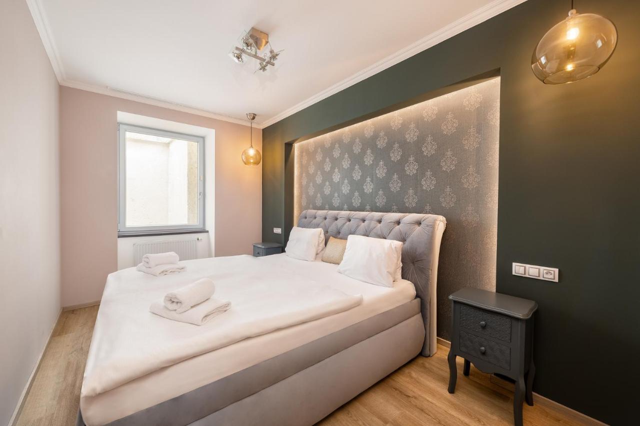 Wine & Wellness Hotel Besedni Dum Valtice Esterno foto