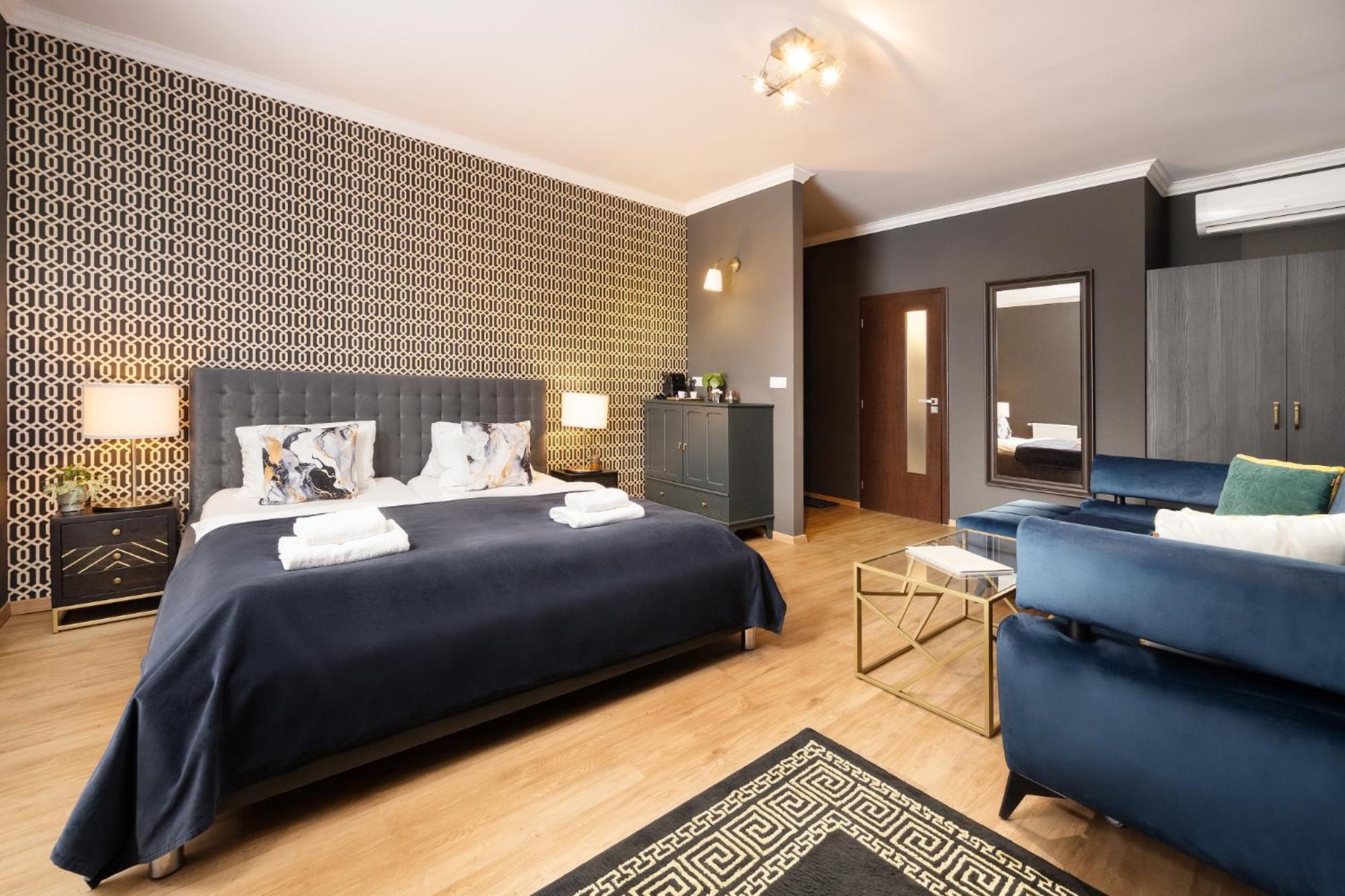 Wine & Wellness Hotel Besedni Dum Valtice Esterno foto
