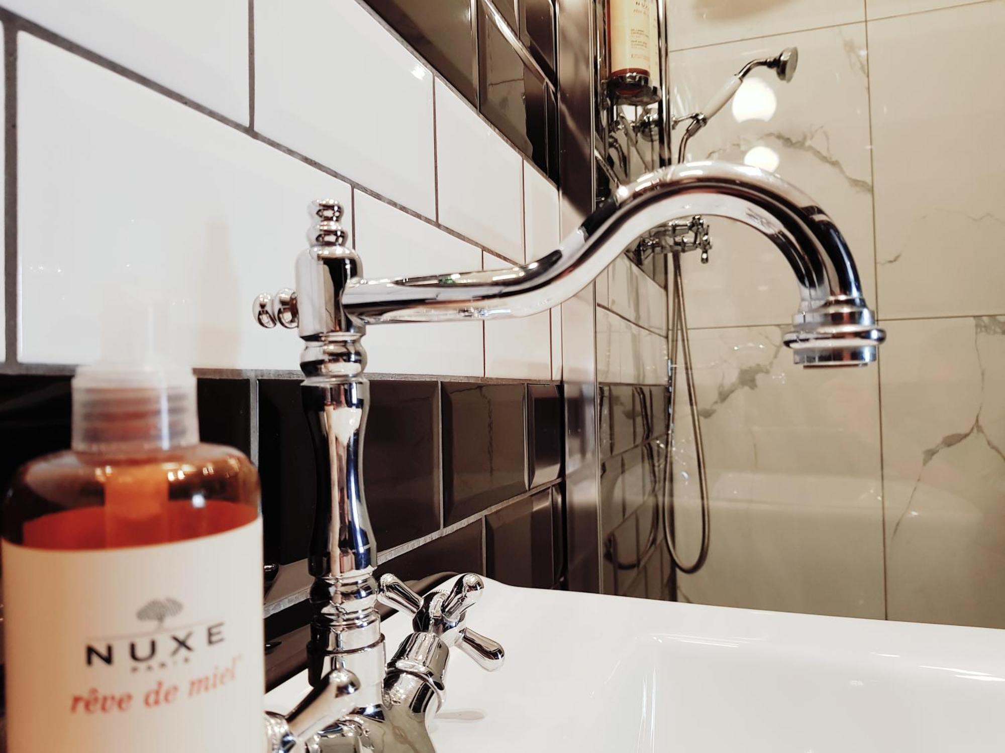 Wine & Wellness Hotel Besedni Dum Valtice Esterno foto